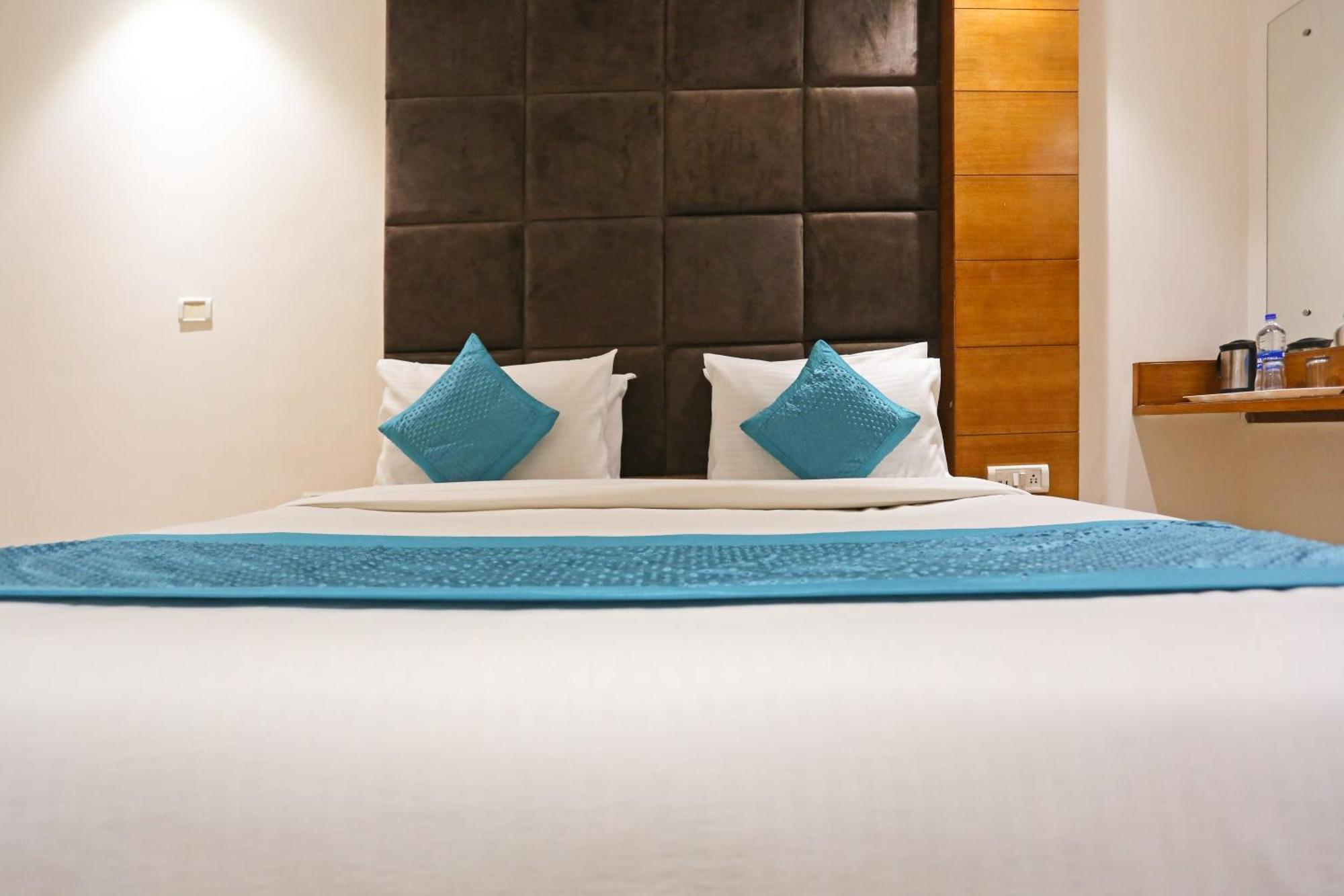 Hotel Fortuner, Karol Bagh, New Delhi מראה חיצוני תמונה